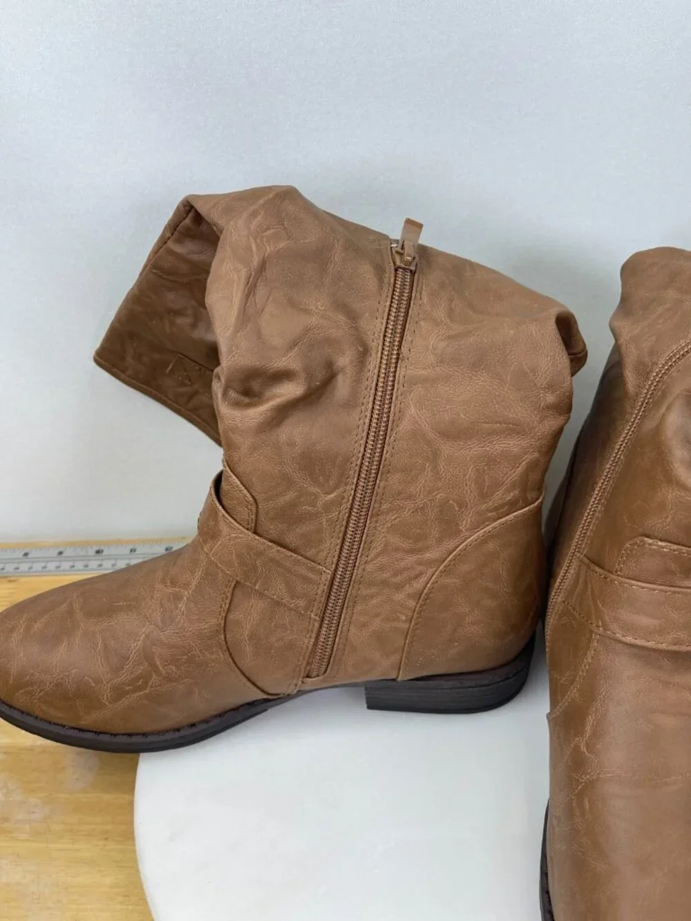Women’s Tall Riding Boots Tan Buckle Strap Slouch Zip Size 9